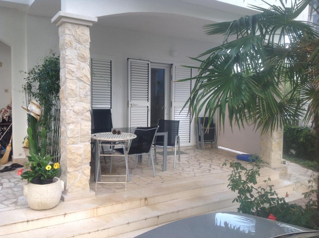 Apartments Little Castle Vodice Habitación foto